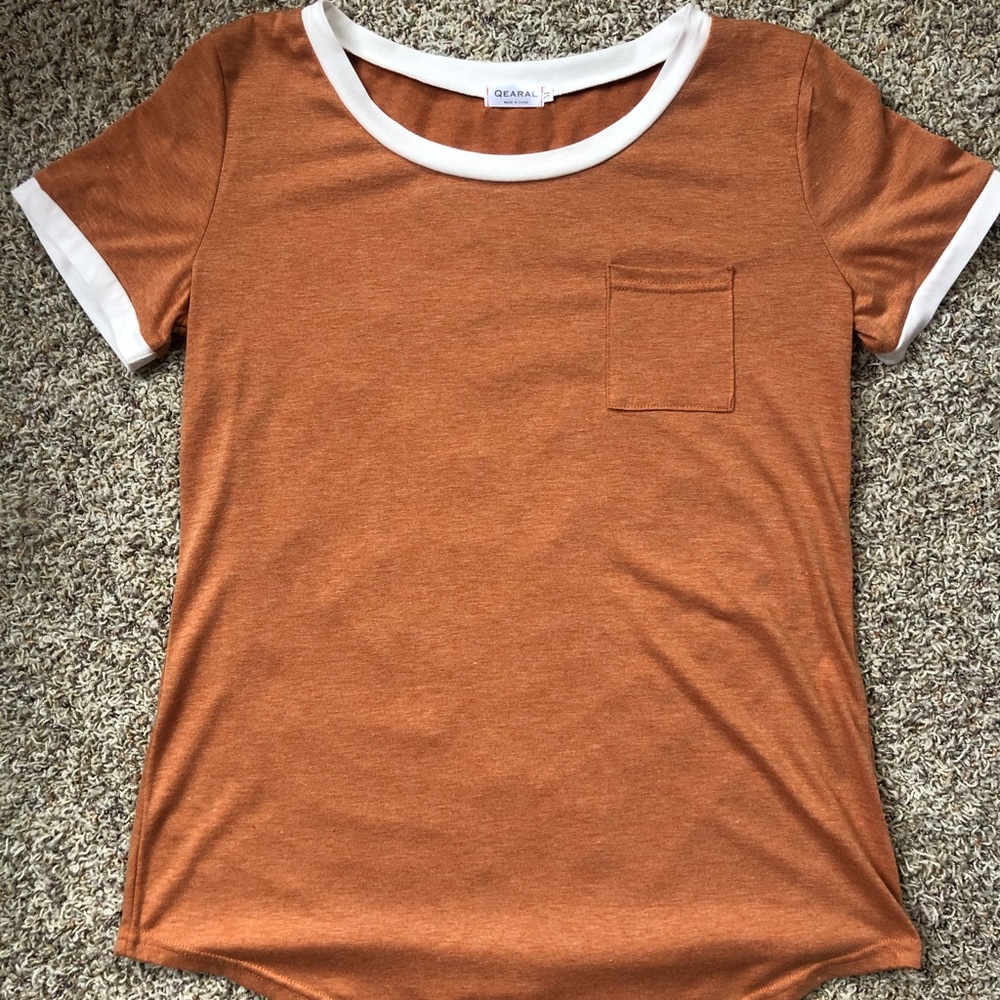 Qearel Orange T-shirt